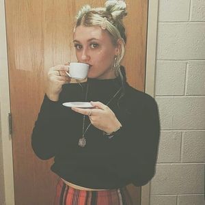 Meet your Posher, Katrina